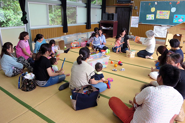 山の子サロン